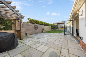 Photo 17- click for photo gallery